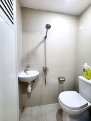 Symphony Suites (D27), Condominium #571870081